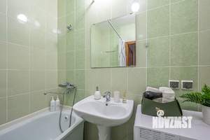 2-к квартира, посуточно, 62м2, 16/18 этаж