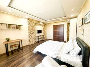 1-к квартира, посуточно, 55м2, 5/13 этаж
