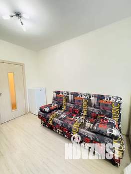 1-к квартира, посуточно, 35м2, 1/25 этаж