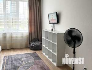 2-к квартира, посуточно, 48м2, 1/25 этаж