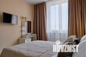 2-к квартира, посуточно, 62м2, 4/25 этаж