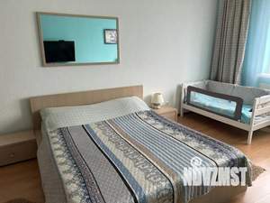 2-к квартира, посуточно, 90м2, 1/1 этаж