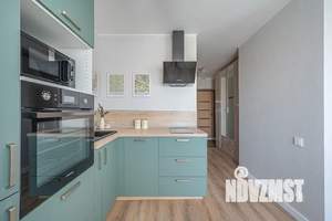 Студия квартира, посуточно, 52м2, 12/21 этаж