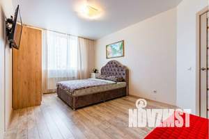 1-к квартира, посуточно, 45м2, 1/25 этаж