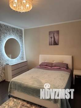 Студия квартира, посуточно, 45м2, 1/10 этаж