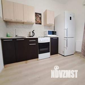 1-к квартира, посуточно, 37м2, 9/10 этаж