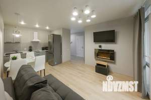 1-к квартира, посуточно, 40м2, 10/33 этаж