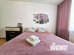 2-к квартира, посуточно, 68м2, 1/1 этаж