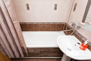 1-к квартира, посуточно, 40м2, 9/16 этаж