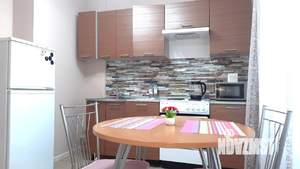 1-к квартира, посуточно, 37м2, 1/1 этаж