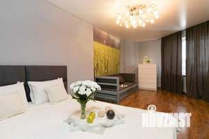 1-к квартира, посуточно, 62м2, 1/1 этаж