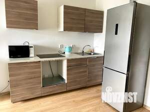 Студия квартира, посуточно, 30м2, 23/25 этаж