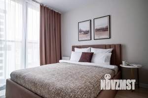 1-к квартира, посуточно, 39м2, 10/18 этаж