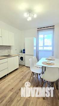 1-к квартира, посуточно, 40м2, 14/28 этаж