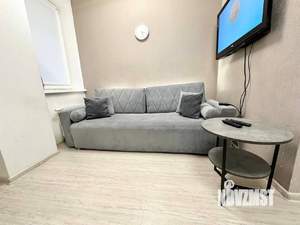 1-к квартира, посуточно, 41м2, 1/25 этаж