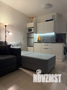 Студия квартира, посуточно, 30м2, 23/25 этаж