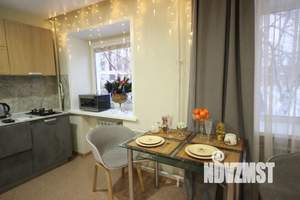 1-к квартира, посуточно, 44м2, 2/6 этаж