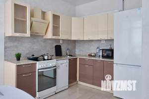 1-к квартира, посуточно, 43м2, 11/16 этаж