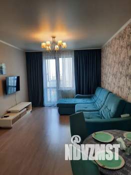 1-к квартира, посуточно, 54м2, 16/25 этаж