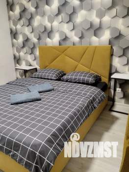 2-к квартира, посуточно, 70м2, 1/25 этаж