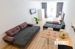 1-к квартира, посуточно, 36м2, 1/1 этаж