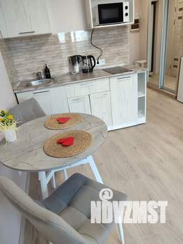 Студия квартира, посуточно, 20м2, 25/25 этаж