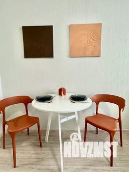 Студия квартира, посуточно, 27м2, 27/28 этаж