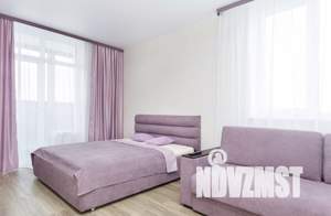 2-к квартира, посуточно, 65м2, 20/25 этаж