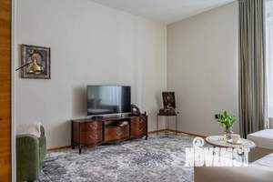 1-к квартира, посуточно, 58м2, 1/1 этаж