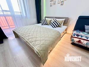 Студия квартира, посуточно, 33м2, 8/25 этаж
