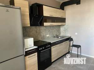 1-к квартира, посуточно, 38м2, 19/24 этаж