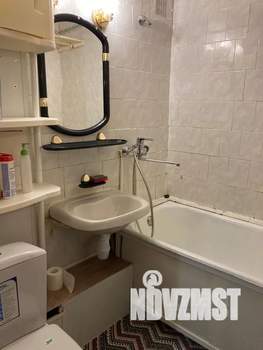 2-к квартира, посуточно, 45м2, 5/5 этаж