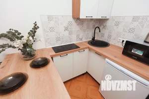 1-к квартира, посуточно, 18м2, 1/1 этаж