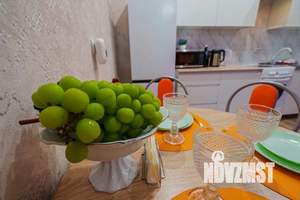 1-к квартира, посуточно, 42м2, 1/1 этаж