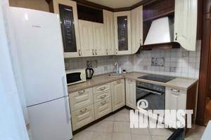 1-к квартира, посуточно, 35м2, 7/12 этаж