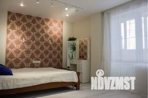 2-к квартира, посуточно, 65м2, 10/18 этаж