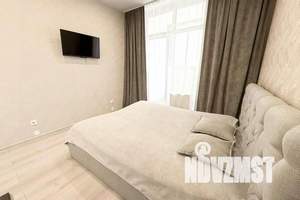 2-к квартира, посуточно, 65м2, 19/25 этаж