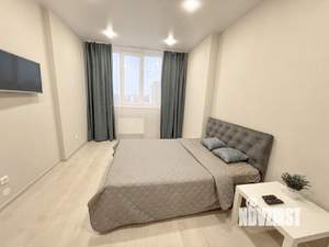 2-к квартира, посуточно, 65м2, 20/25 этаж