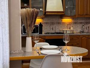 1-к квартира, посуточно, 42м2, 3/9 этаж