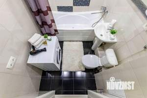 1-к квартира, посуточно, 35м2, 1/1 этаж