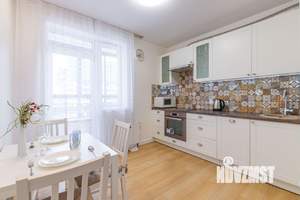 2-к квартира, посуточно, 53м2, 10/16 этаж