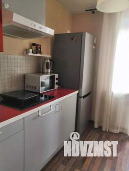 2-к квартира, посуточно, 50м2, 1/1 этаж