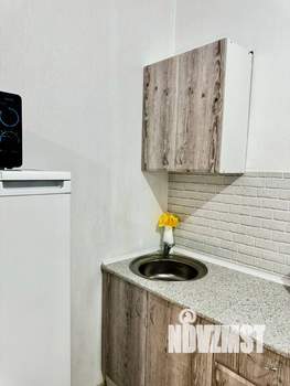Студия квартира, посуточно, 33м2, 15/25 этаж