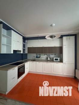 Студия квартира, посуточно, 51м2, 6/27 этаж