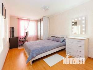 3-к квартира, посуточно, 80м2, 1/1 этаж