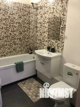 Студия квартира, посуточно, 30м2, 10/25 этаж