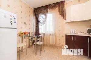 1-к квартира, посуточно, 40м2, 7/16 этаж