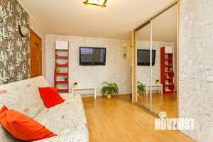 2-к квартира, посуточно, 60м2, 1/1 этаж