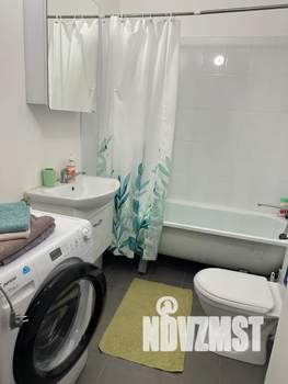 Студия квартира, посуточно, 30м2, 13/23 этаж