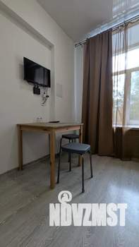 Студия квартира, посуточно, 14м2, 2/5 этаж